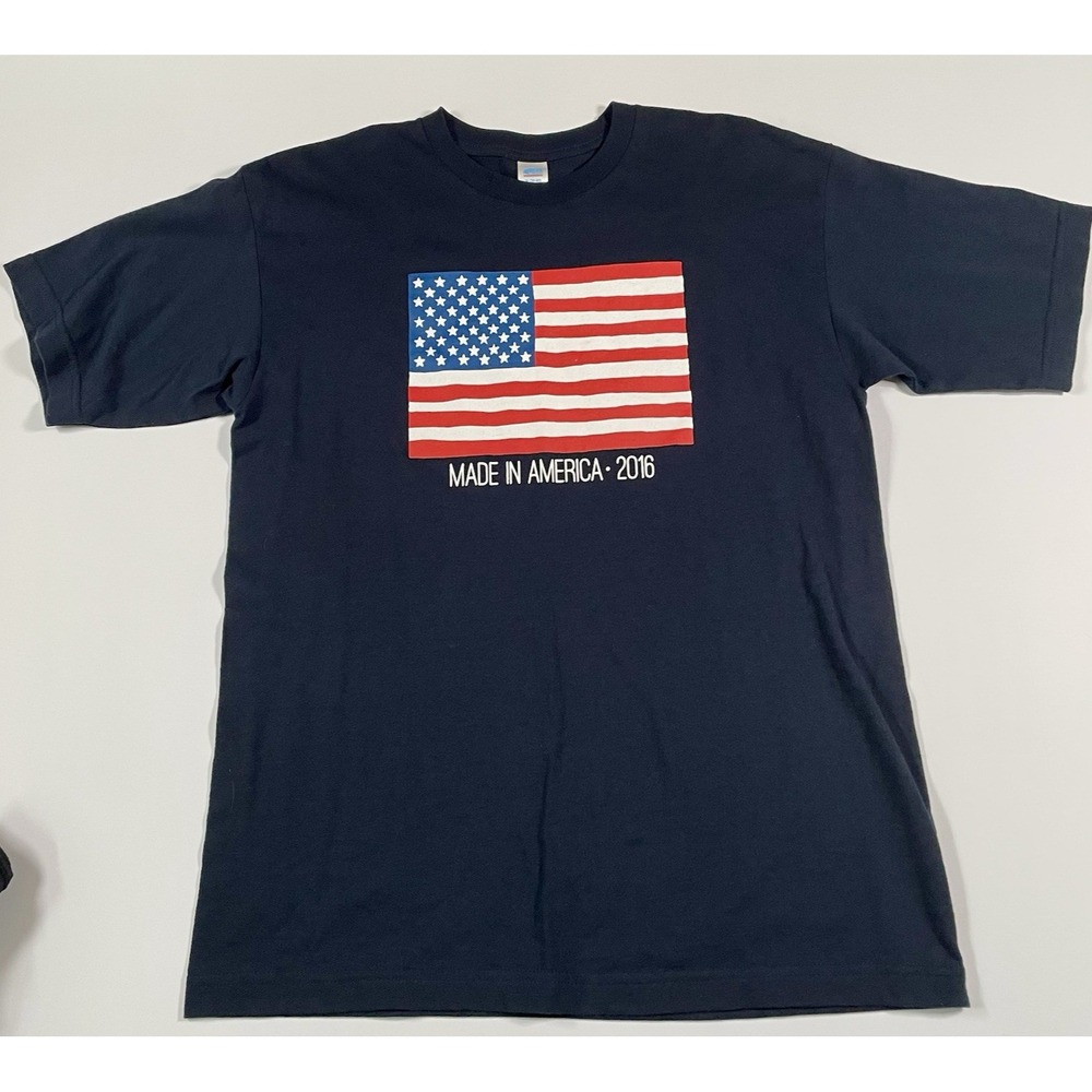 Made In America 2016 Men's T-shirt Patriotic USA Flag Size Medium 38/40 Cotton